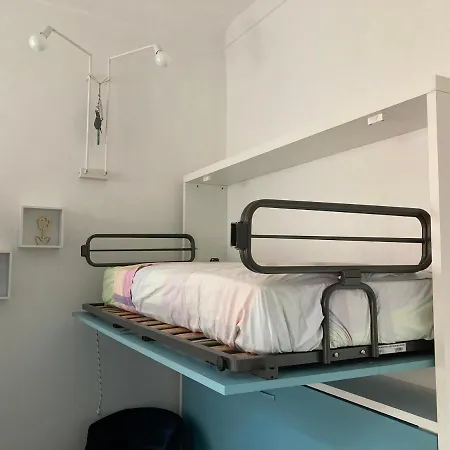 Guest house Casa Italia 3*